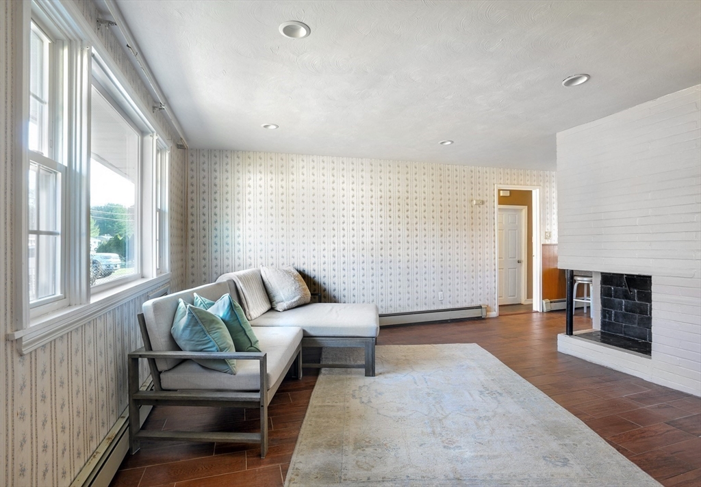 35 Marion Street Holbrook, MA 02343 - Photo 12 of 19