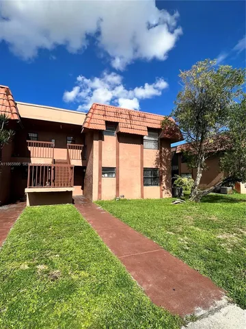 $2,150 | 6515 West 27th Court, Unit 4922, Hialeah, FL 33016