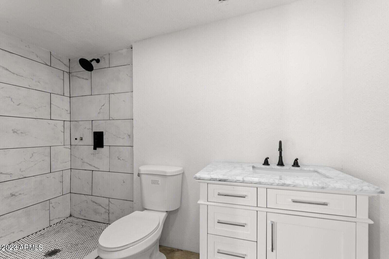 2917 East Osborn Road Phoenix, AZ 85016 - Photo 7 of 16 20221007160113237015000000-o