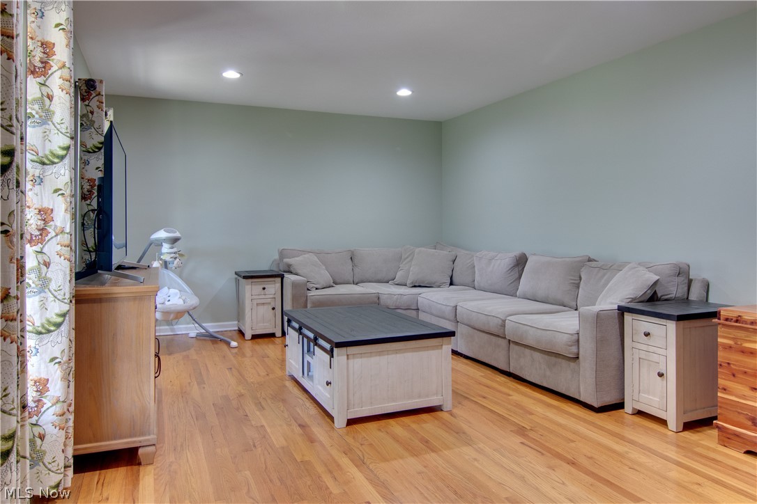2255 Woodpark Road Fairlawn, OH 44333 - Photo 5 of 28