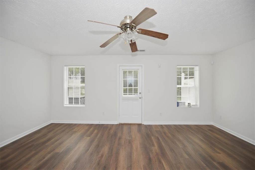 1706 Redan East Lithonia, GA 30058 - Photo 4 of 33