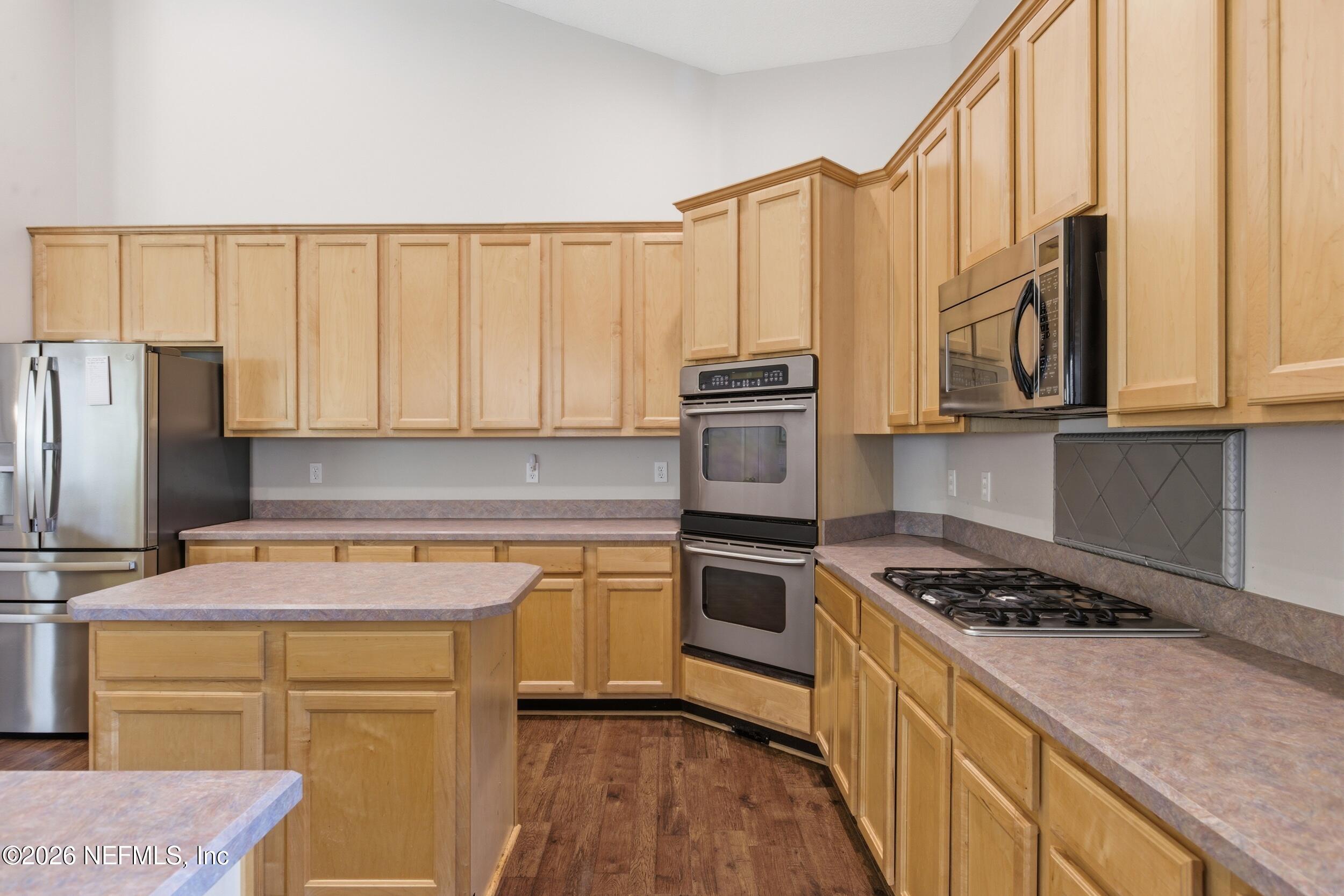 14779 Amelia View Drive Jacksonville, FL 32226 - Photo 21 of 81 Kitchen Work Area
