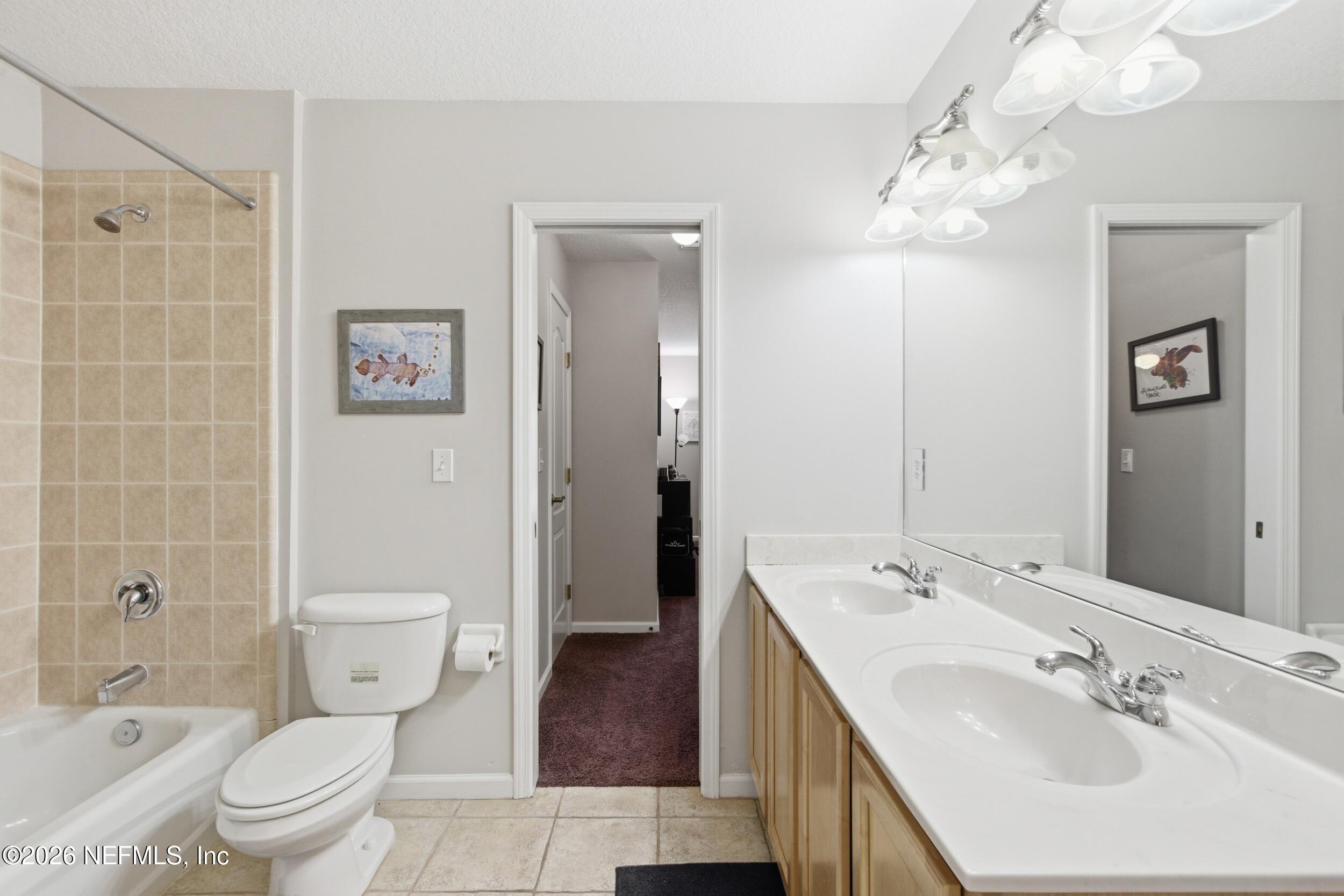 14779 Amelia View Drive Jacksonville, FL 32226 - Photo 37 of 81 Upstairs Bathroom