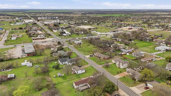 $350,000 | 111 East Main Street, Gunter, TX 75058