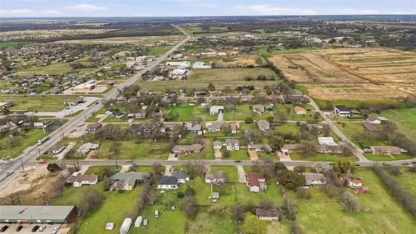 $350,000 | 111 East Main Street, Gunter, TX 75058