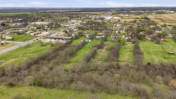 $350,000 | 111 East Main Street, Gunter, TX 75058