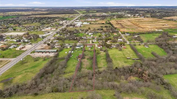 $350,000 | 111 East Main Street, Gunter, TX 75058