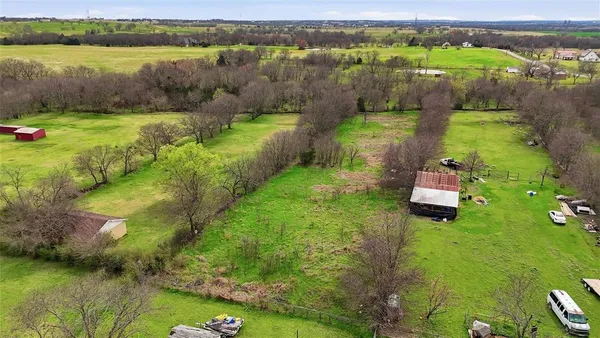 $350,000 | 111 East Main Street, Gunter, TX 75058