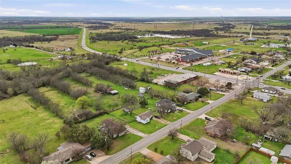 $350,000 | 111 East Main Street, Gunter, TX 75058