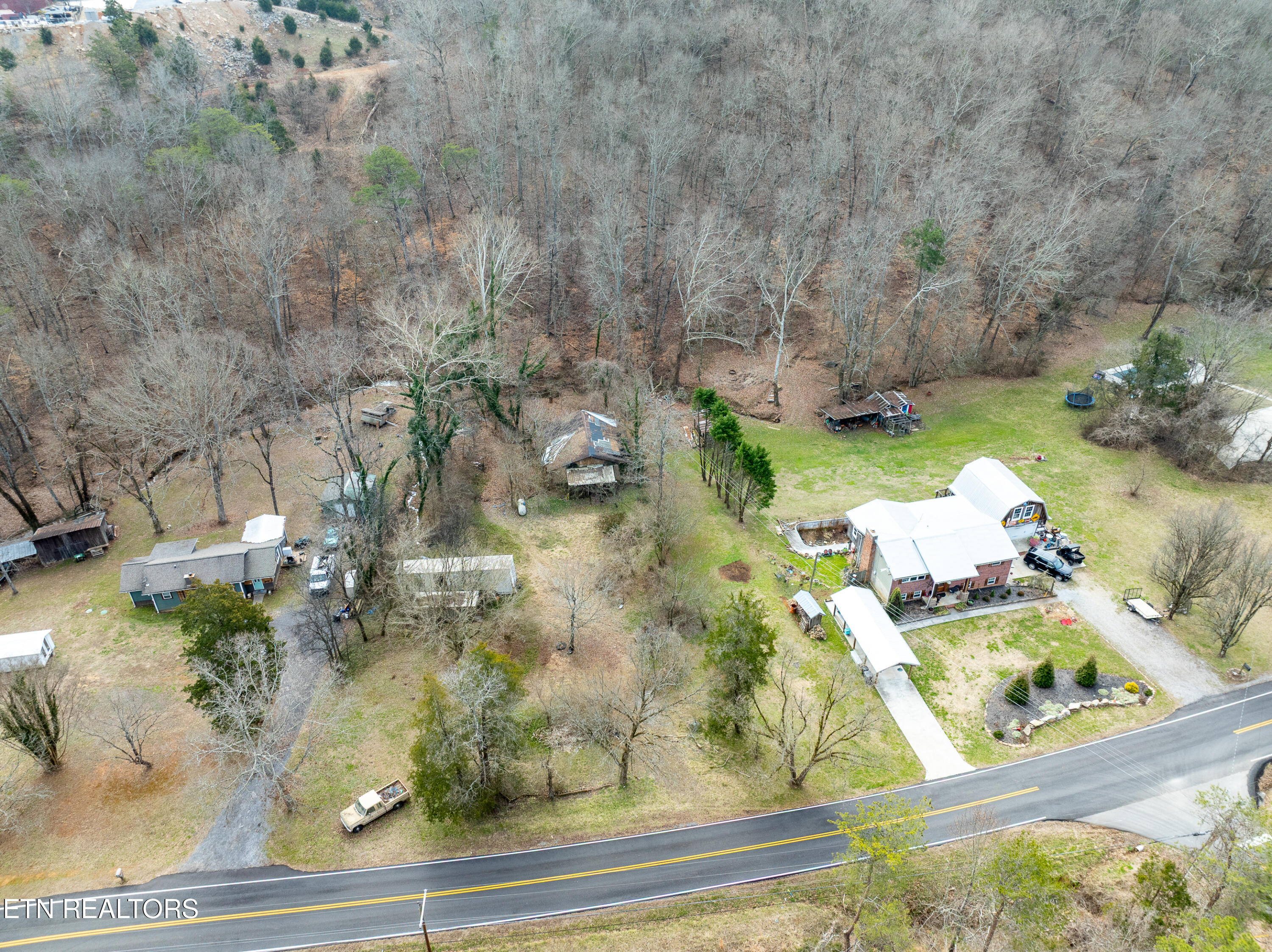 1747 East Old Topside Road Louisville, TN 37777 - Photo 7 of 22 DJI_0280-HDR