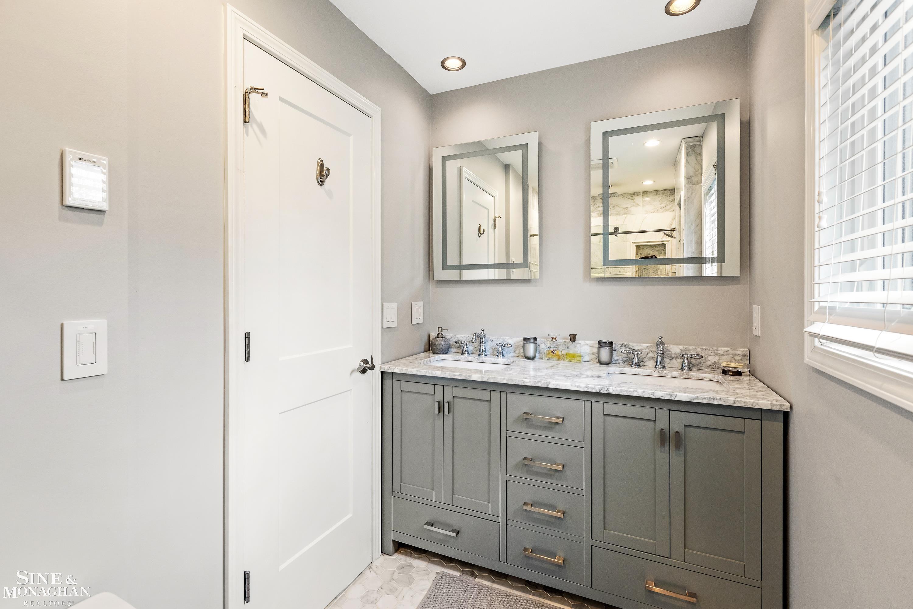 757 Ballantyne Road Grosse Pointe Shores, MI 48236 - Photo 34 of 54