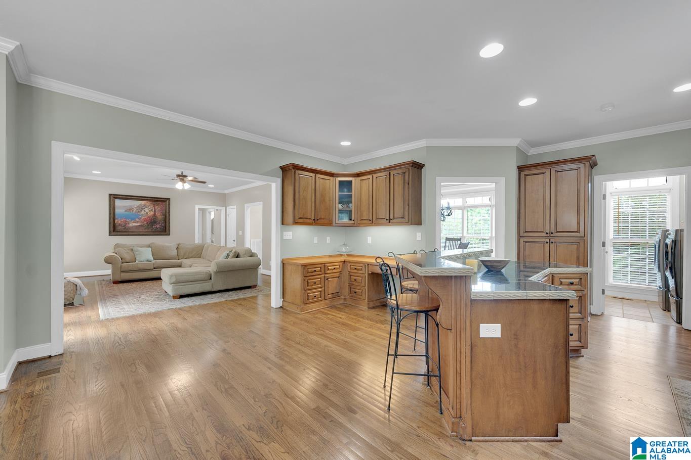 4585 Shadow Ridge Parkway Pinson, AL 35126 - Photo 8 of 53