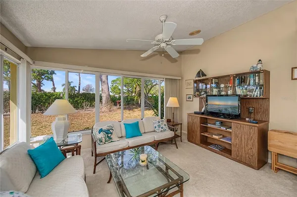 $259,000 | 711 Brightside Crescent Drive, Venice, FL 34293