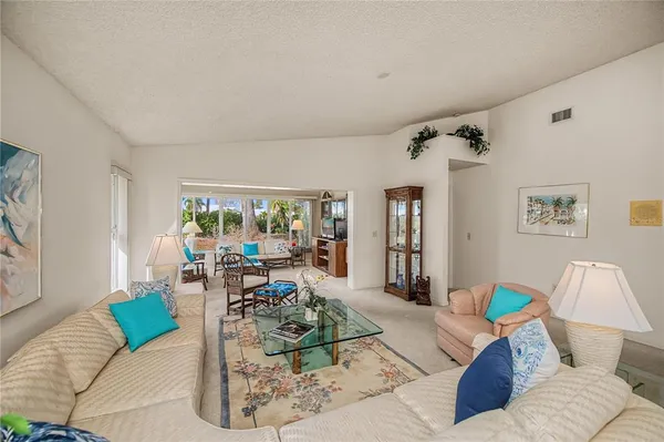 $259,000 | 711 Brightside Crescent Drive, Venice, FL 34293