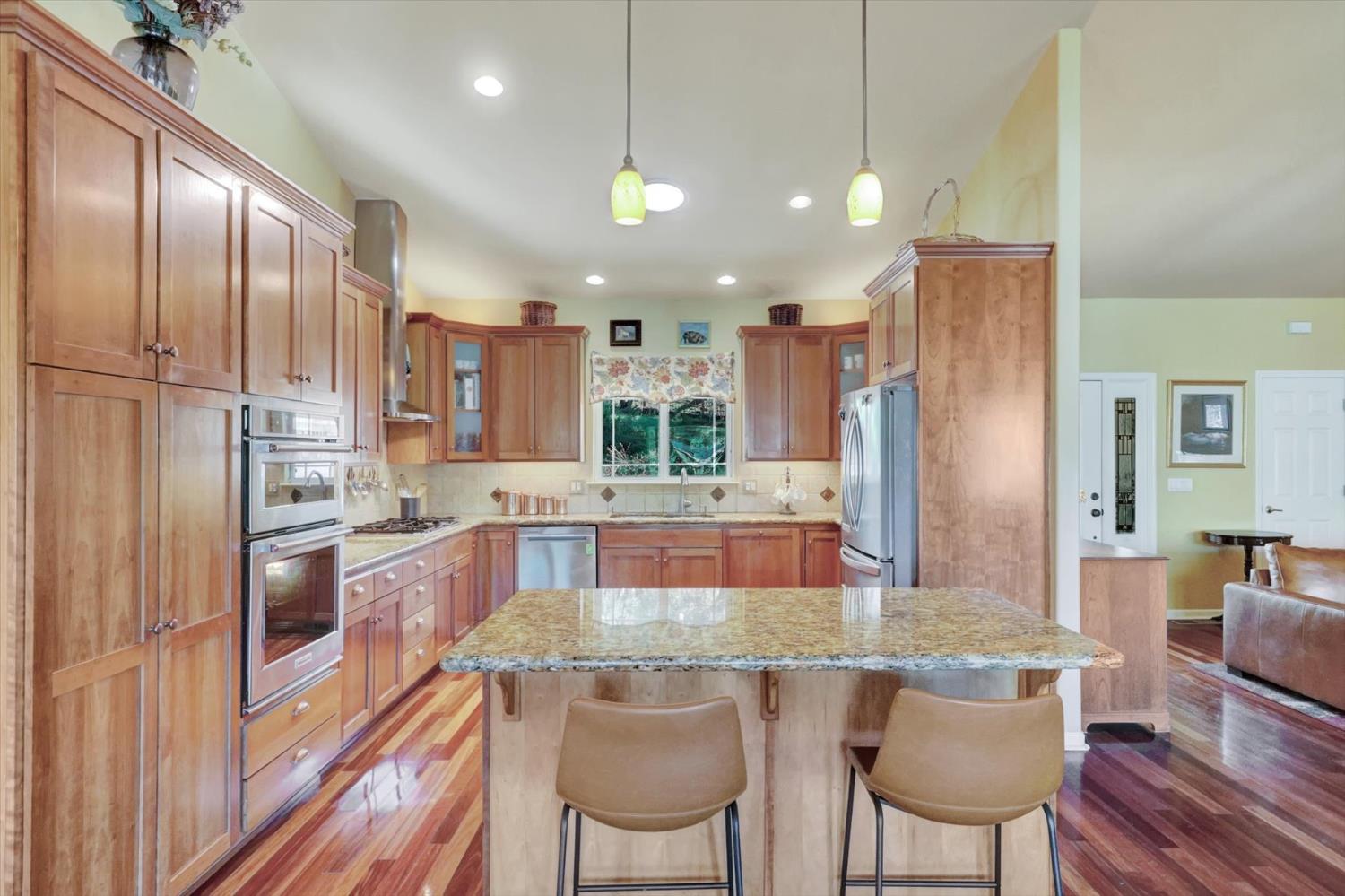 18814 Norlene Way Grass Valley, CA 95949 - Photo 11 of 89