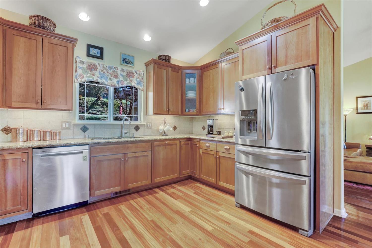 18814 Norlene Way Grass Valley, CA 95949 - Photo 12 of 89