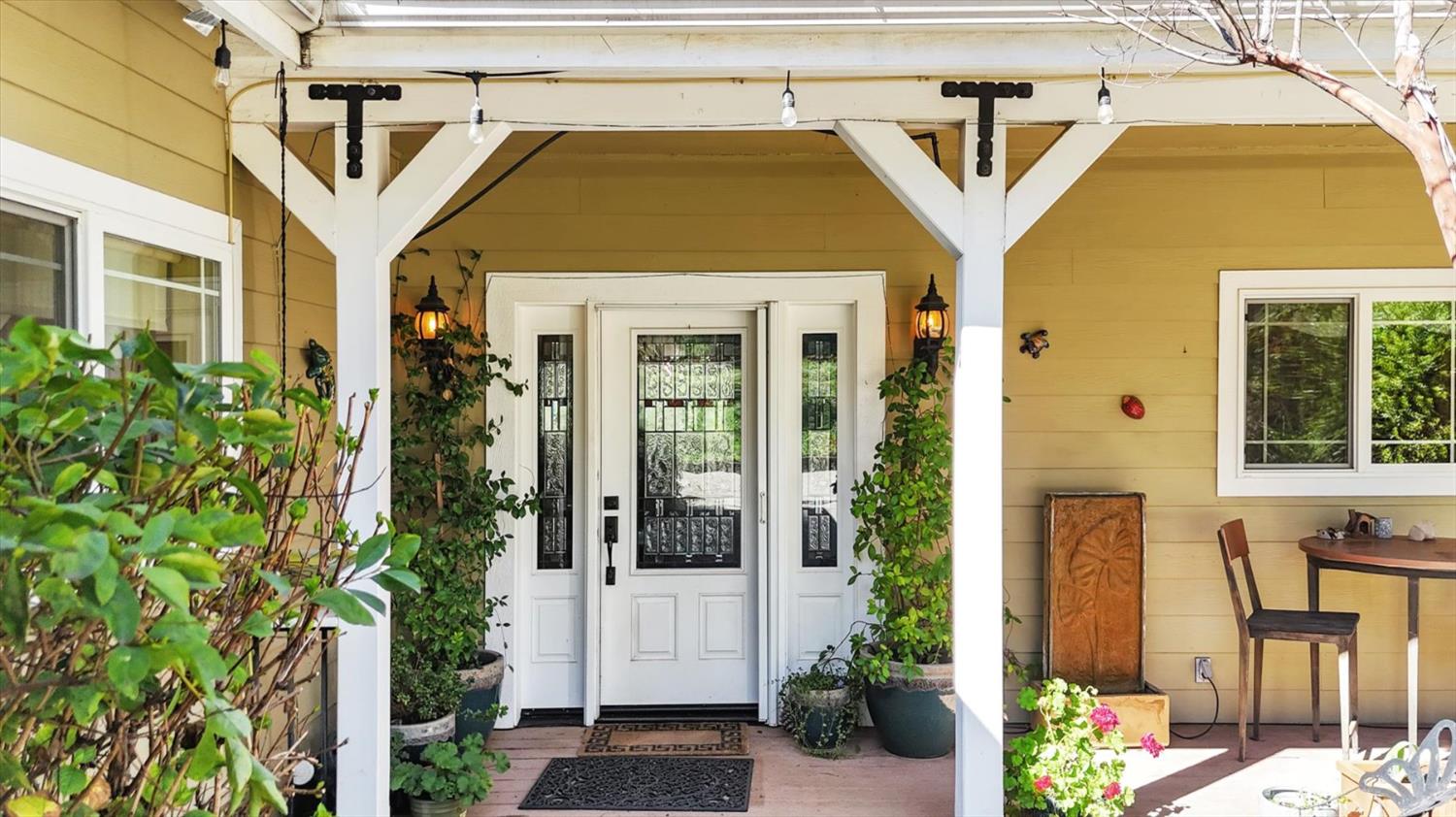 18814 Norlene Way Grass Valley, CA 95949 - Photo 2 of 89
