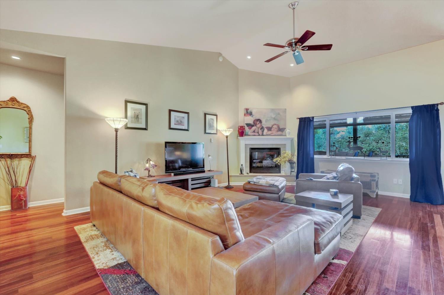 18814 Norlene Way Grass Valley, CA 95949 - Photo 7 of 89
