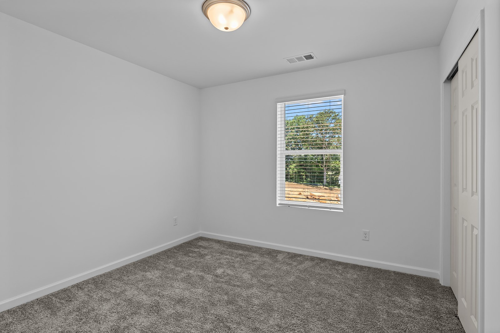 138 Timber Crest Trail White Bluff, TN 37187 - Photo 14 of 21 an empty room with a window