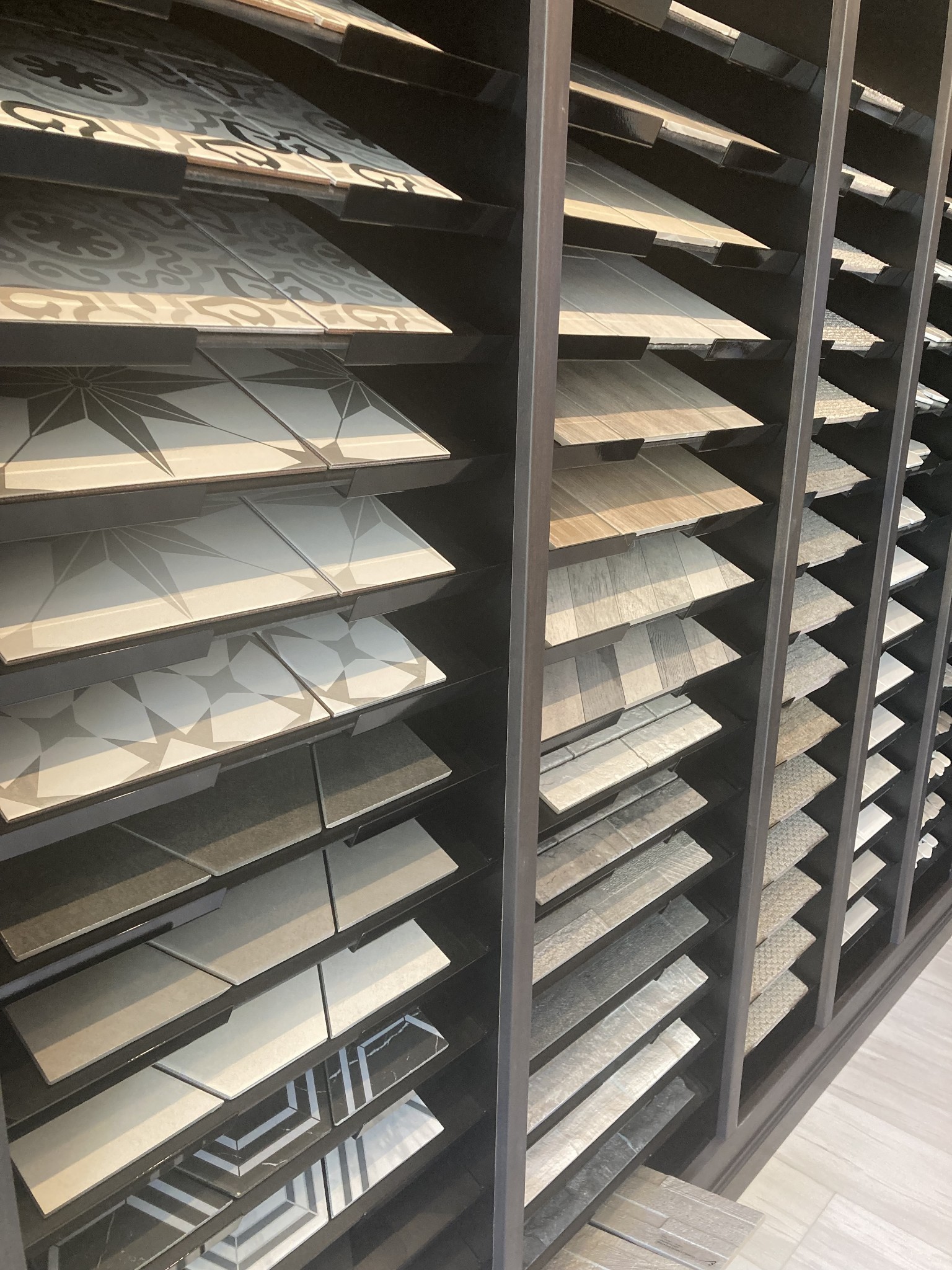 138 Timber Crest Trail White Bluff, TN 37187 - Photo 19 of 21 a view of room with empty cabinets