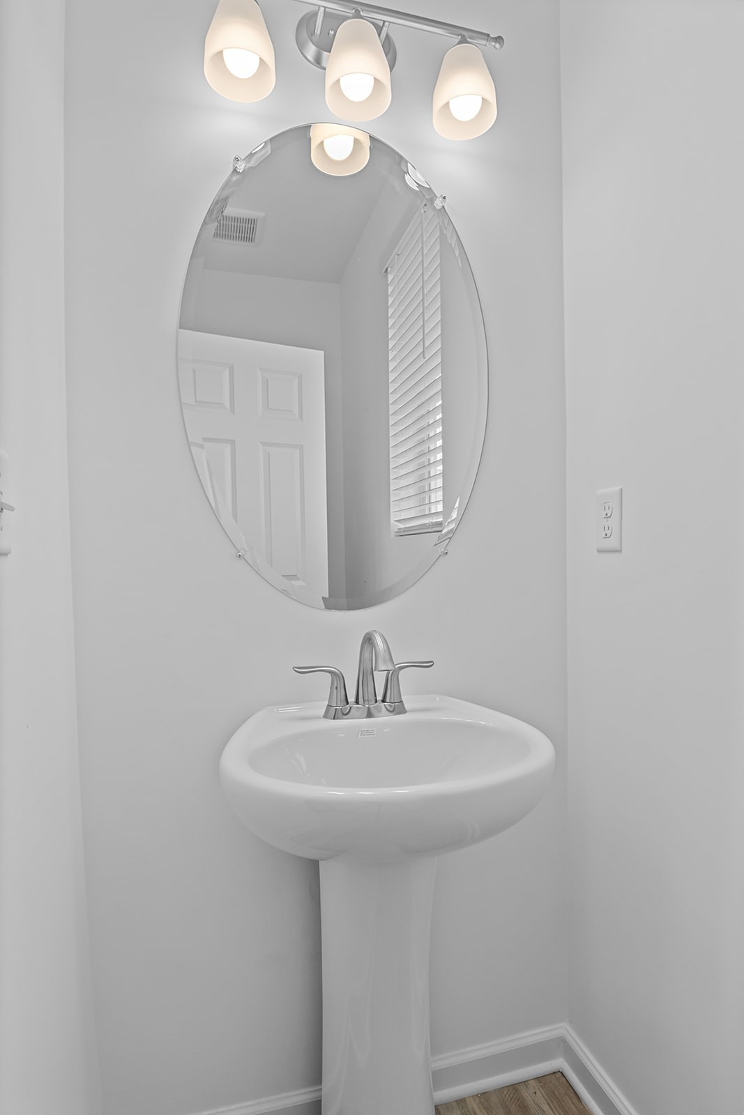 138 Timber Crest Trail White Bluff, TN 37187 - Photo 8 of 21 a bathroom with a sink and a mirror