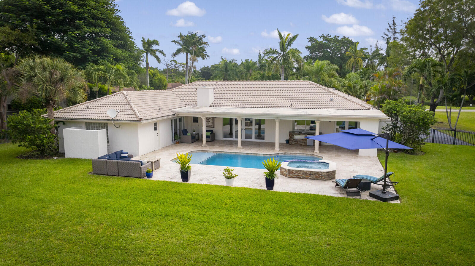 22761 Vistawood Way Boca Raton, FL 33428 - Photo 52 of 81 Exterior Rear