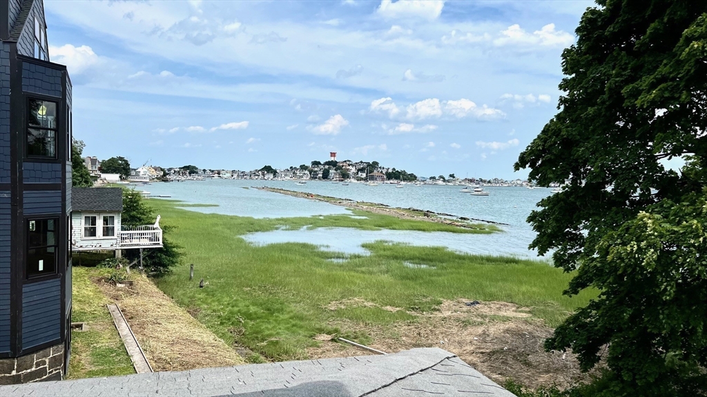 17 Winthrop Street Winthrop, MA 02152 - Photo 12 of 33 a view of a lake with a city view
