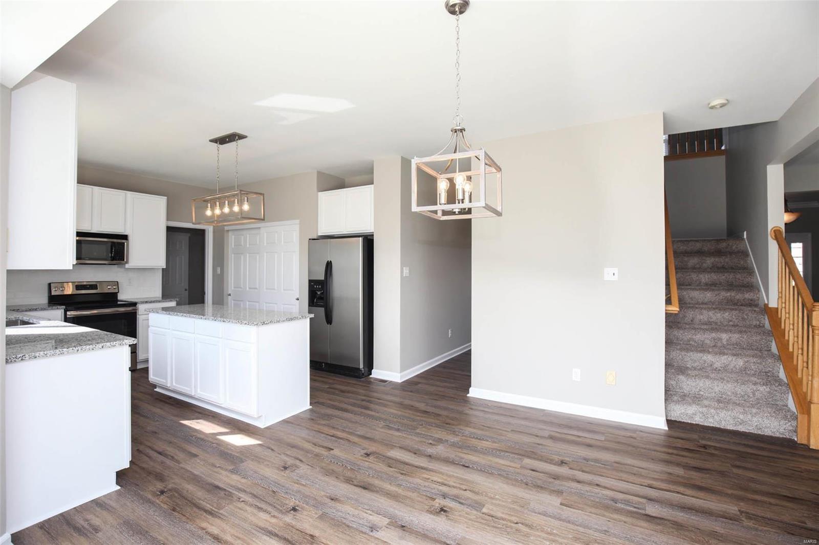 513 Rascal Crossing O'Fallon, MO 63366 - Photo 13 of 39