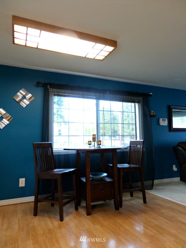 1121 Magnuson Way Bremerton, WA 98310 - Photo 10 of 14 Gallery Image 10