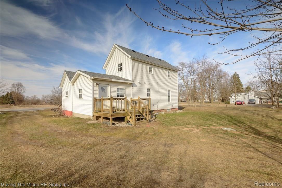 17430 Lohr Road Belleville, MI 48111 - Photo 28 of 35 MTM_17400_lohr-30.jpg