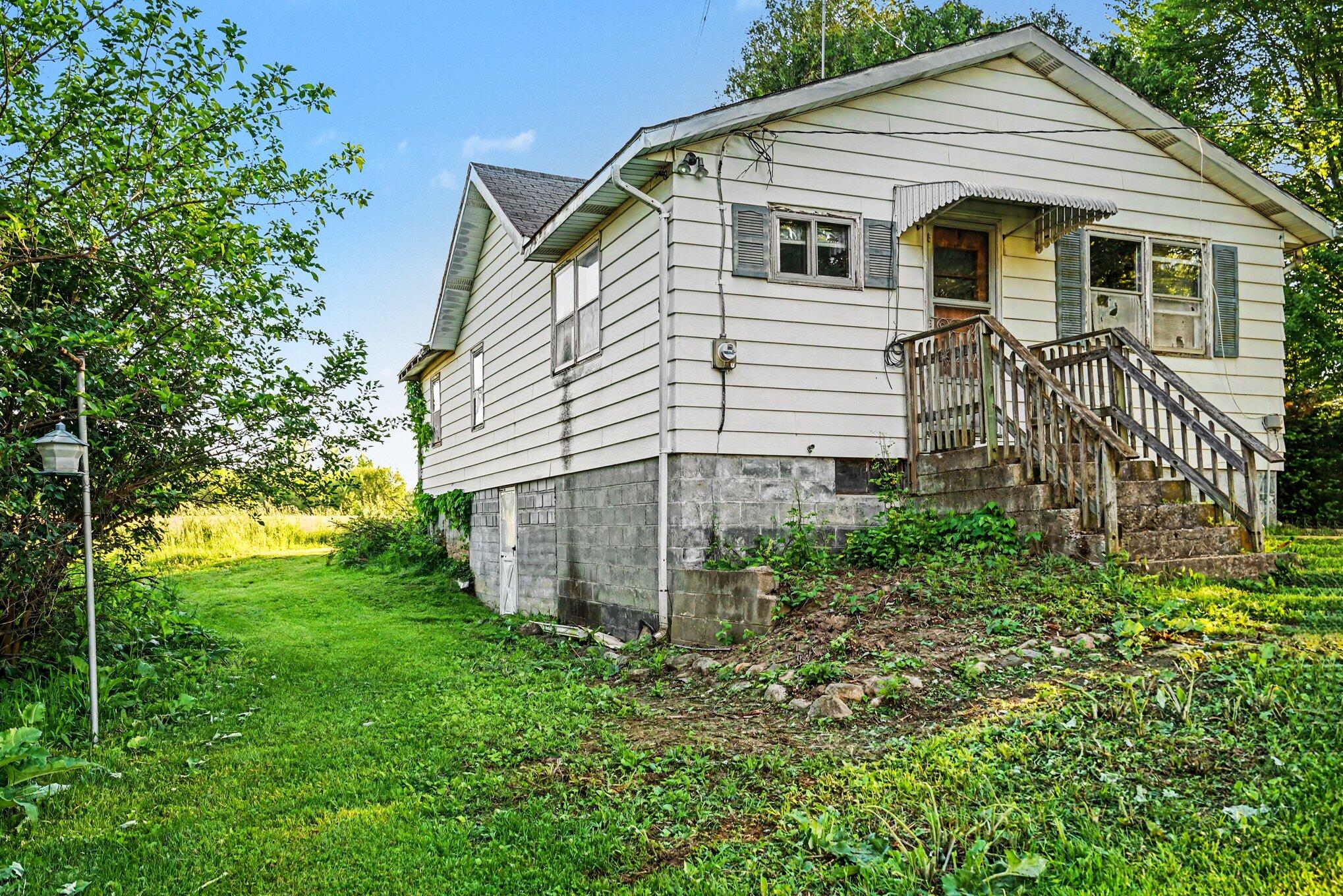 7854 Painter School Road Berrien Center, MI 49102 - Photo 23 of 32 019_file_5817