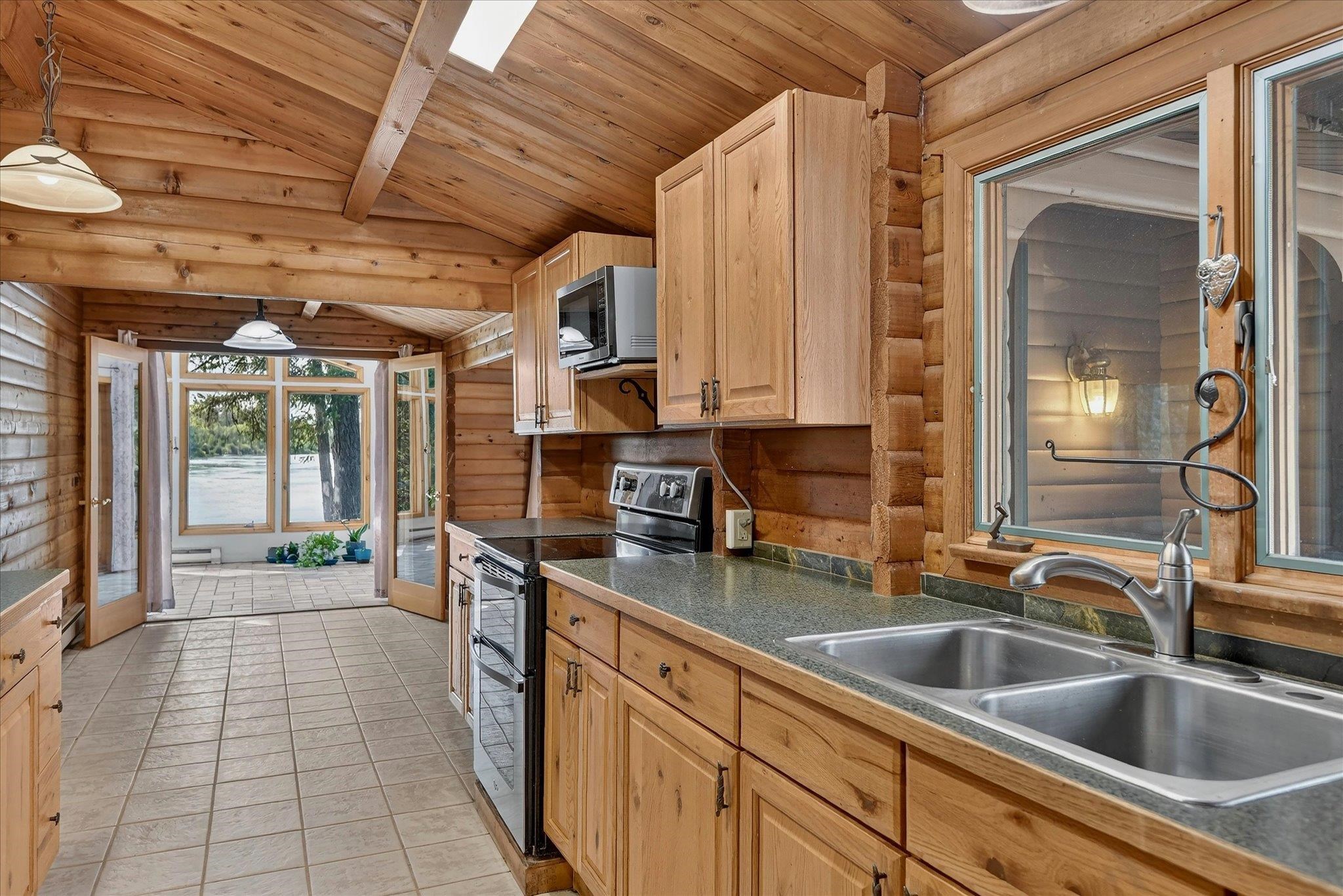 241 Pend Oreille Homes Road Newport, WA 99156 - Photo 32 of 49