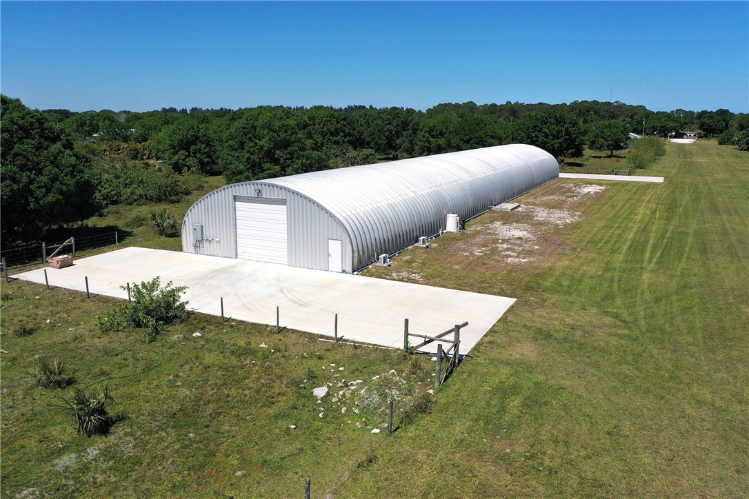 6205 65th Street Vero Beach, FL 32967 - Photo 9 of 18