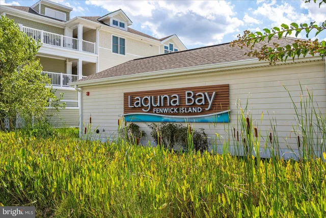 $700,000 | 37292 Lighthouse Road, Unit 202, Selbyville, DE 19975