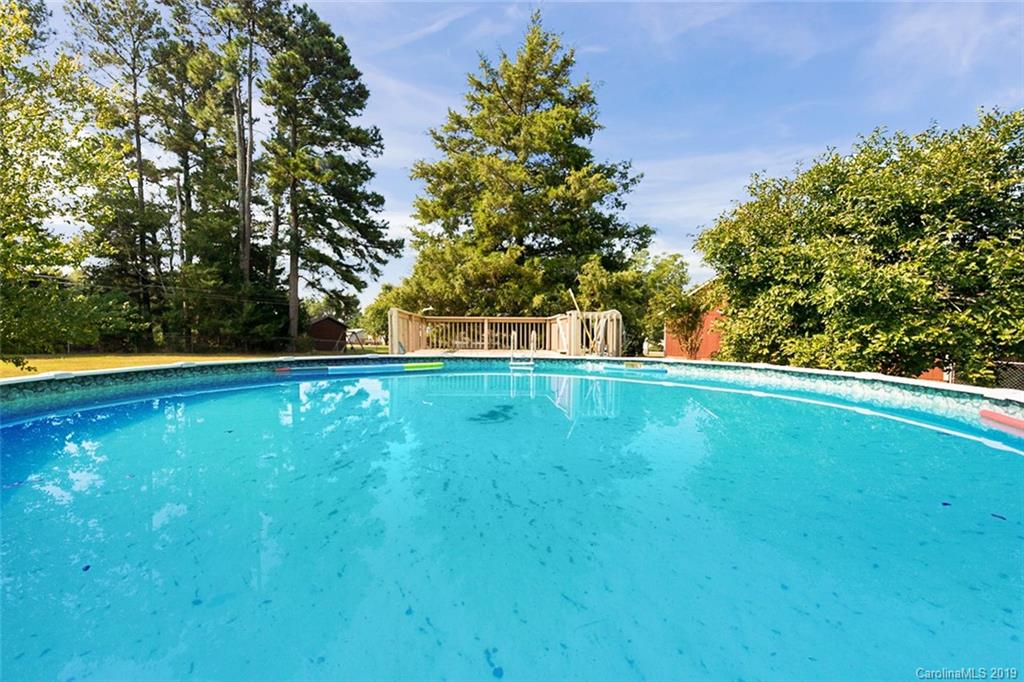 158 Pennington Road Rock Hill, SC 29732 - Photo 4 of 21 Gallery Image 4