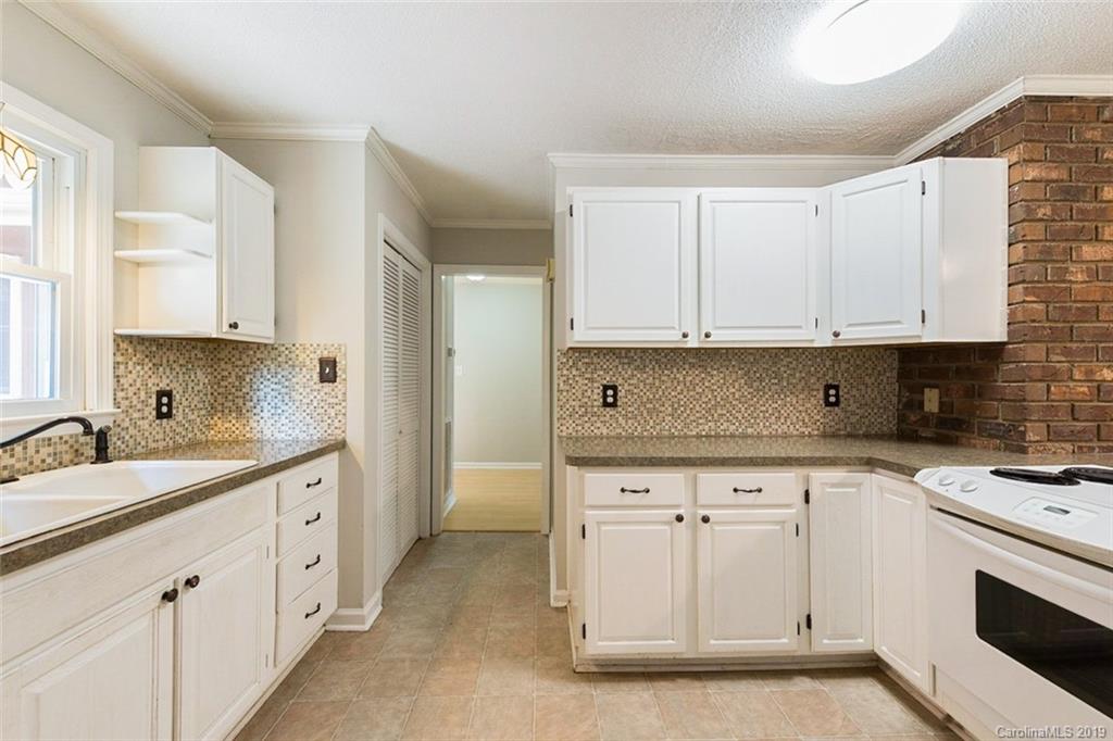 158 Pennington Road Rock Hill, SC 29732 - Photo 7 of 21 Gallery Image 7