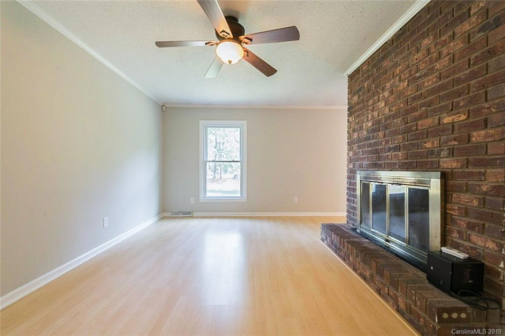 158 Pennington Road Rock Hill, SC 29732 - Photo 8 of 21 Gallery Image 8