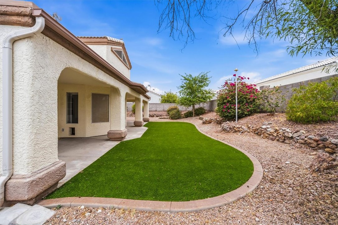 2876 Winchester Road Bullhead City, AZ 86442 - Photo 45 of 58
