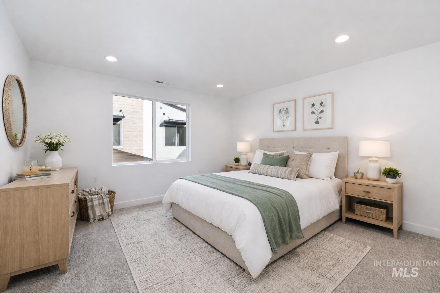 752 South Calhoun Place Star, ID 83669 - Photo 16 of 40 Bedroom with light carpet and recessed lighting