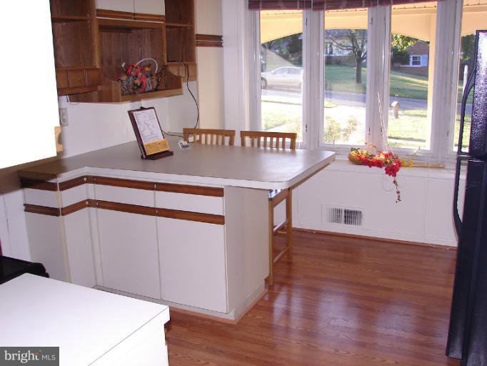 1006 Robroy Drive Silver Spring, MD 20903 - Photo 19 of 26 Kitchen