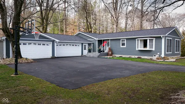 $479,900 | 8910 South 500 West, Columbus, IN 47201