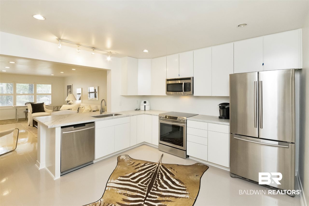Old Shell Road, Unit E22 Mobile, AL 36608 - Photo 10 of 21