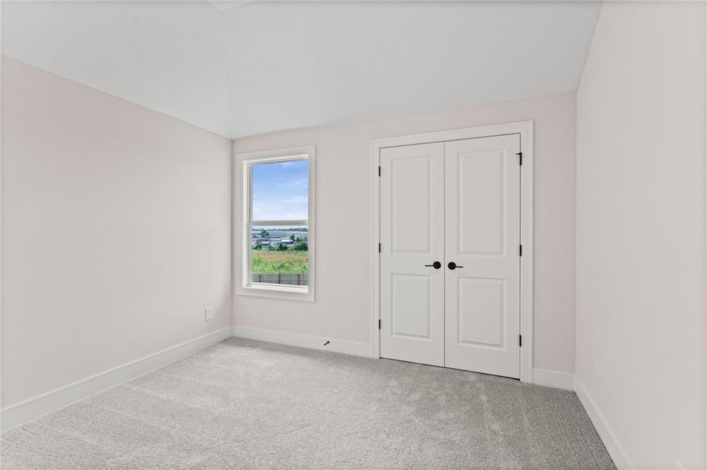 20702 Emerald Street Spring Hill, KS 66083 - Photo 21 of 40