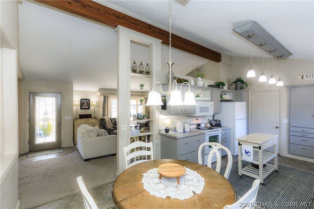 39 Rustic Place Camdenton, MO 65020 - Photo 13 of 68