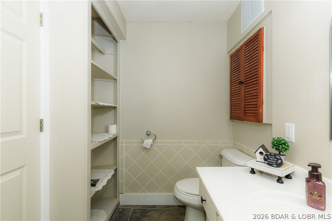 39 Rustic Place Camdenton, MO 65020 - Photo 36 of 68