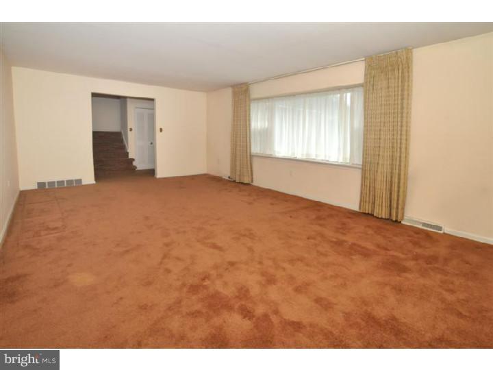 1230 Lois Road Ambler, PA 19002 - Photo 17 of 23 Gallery Image 17