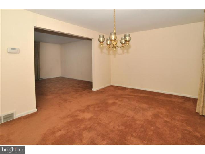 1230 Lois Road Ambler, PA 19002 - Photo 4 of 23 Gallery Image 4