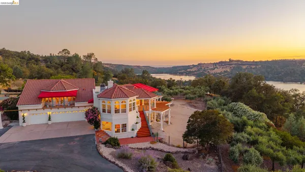 $2,299,000 | 14699 Holman Mountain Road, Jamestown, CA 95327
