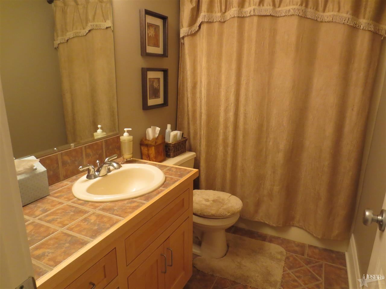 1034 Twin Lakes Drive Decatur, IN 46733 - Photo 14 of 25