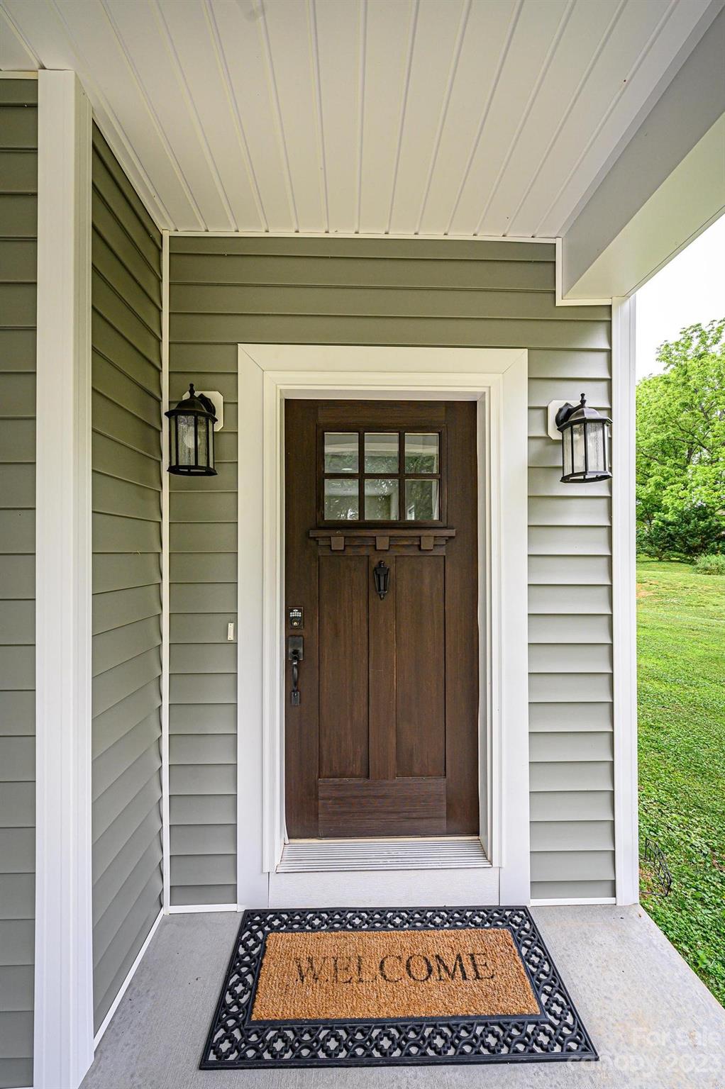413 3rd Avenue Southwest Conover, NC 28613 - Photo 4 of 48 Gallery Image 4